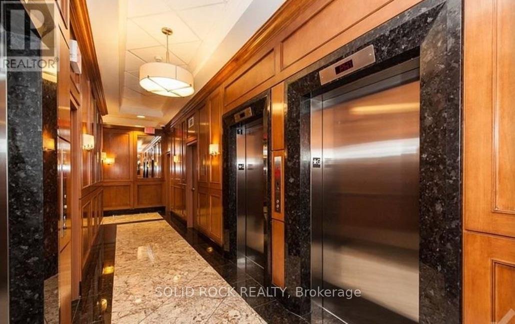 1805 - 242 RIDEAU STREET - Photo 2