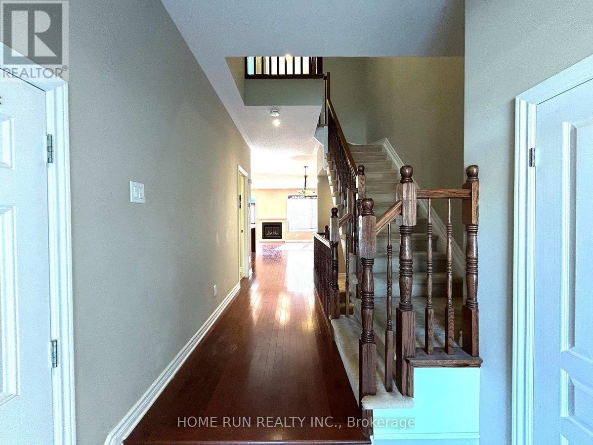862 FLETCHER CIRCLE - Photo 2
