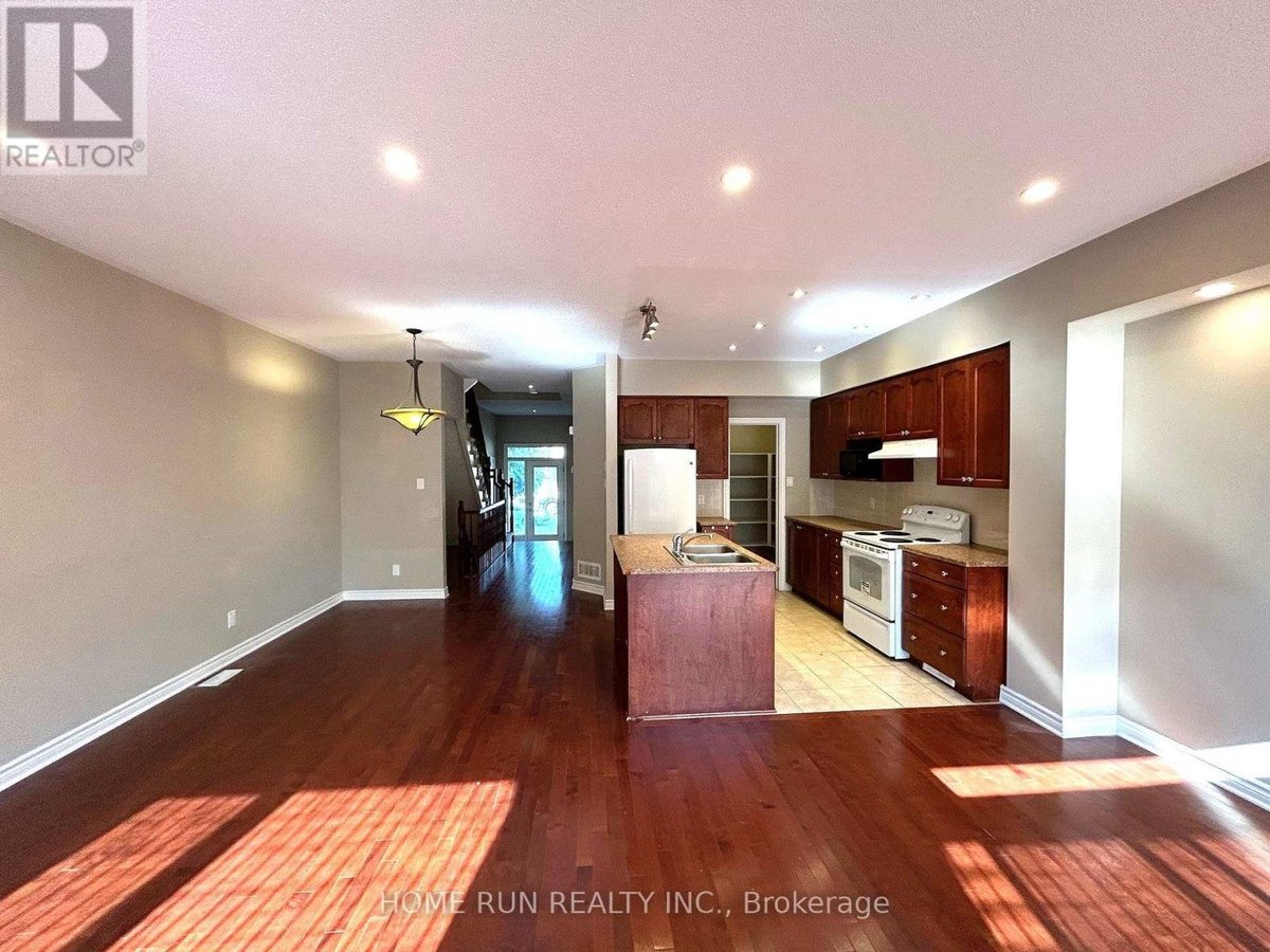 862 FLETCHER CIRCLE - Photo 4