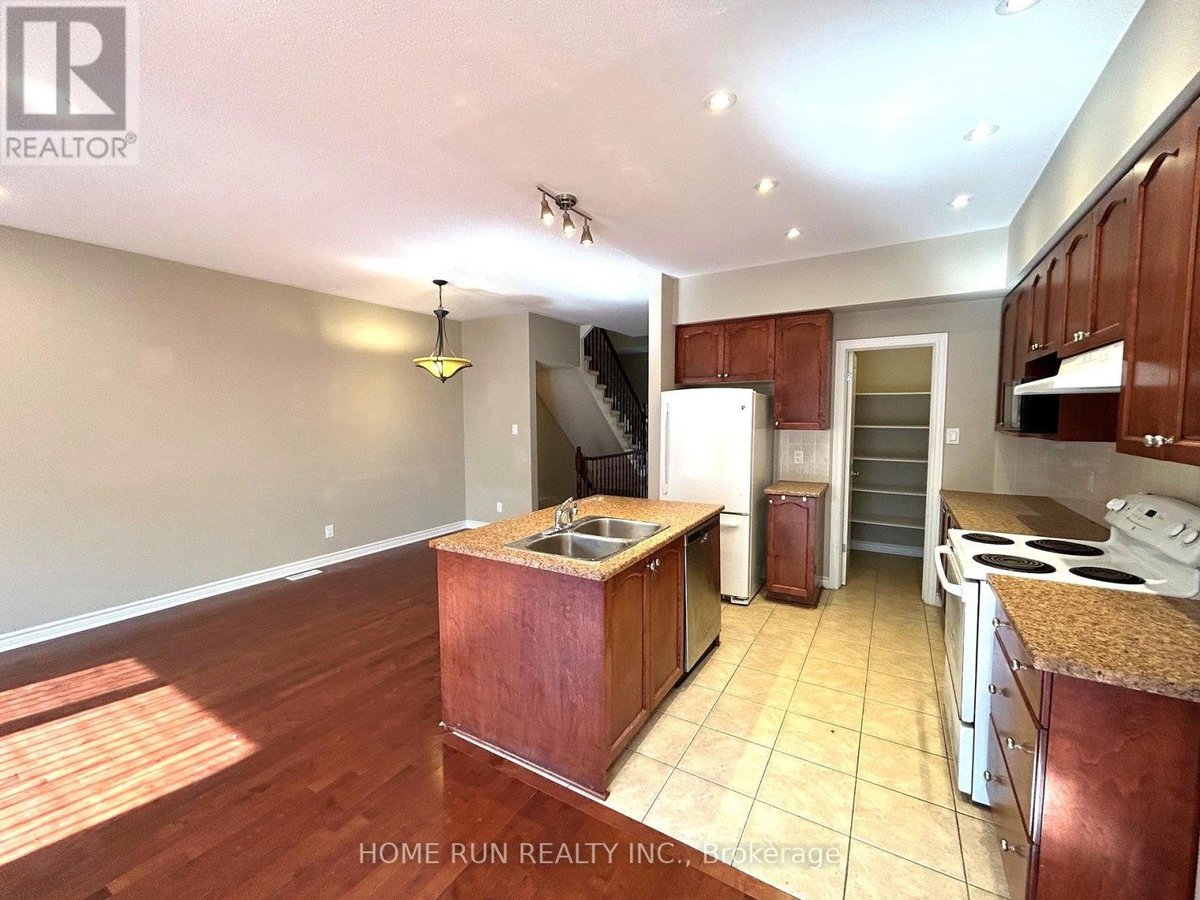862 FLETCHER CIRCLE - Photo 10