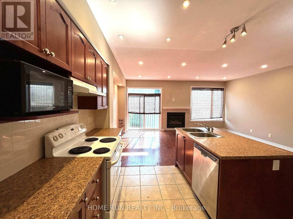 862 FLETCHER CIRCLE - Photo 13