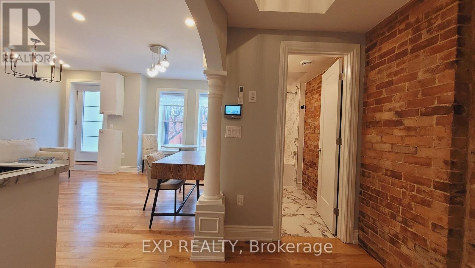 202 - 157 JAMES STREET - Photo 2