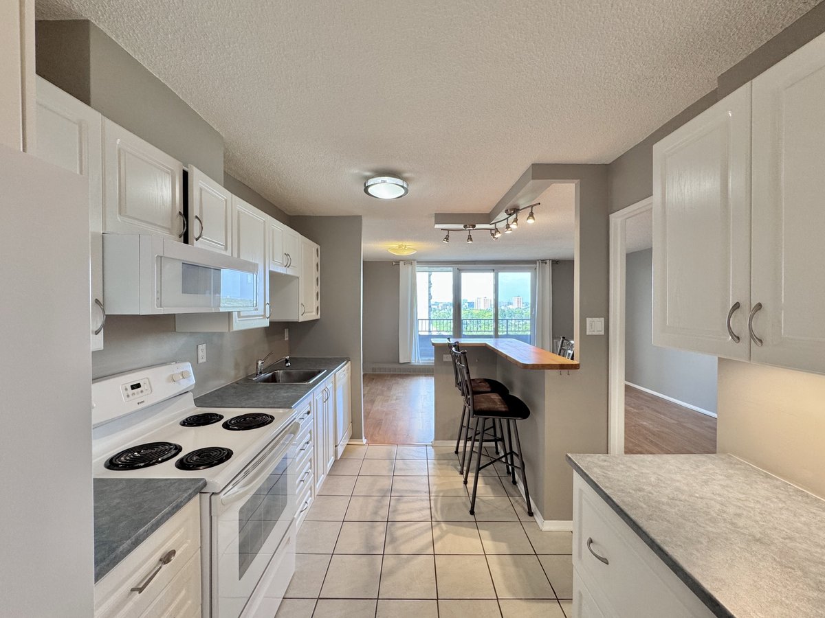 1785 Frobisher Lane - Photo 8
