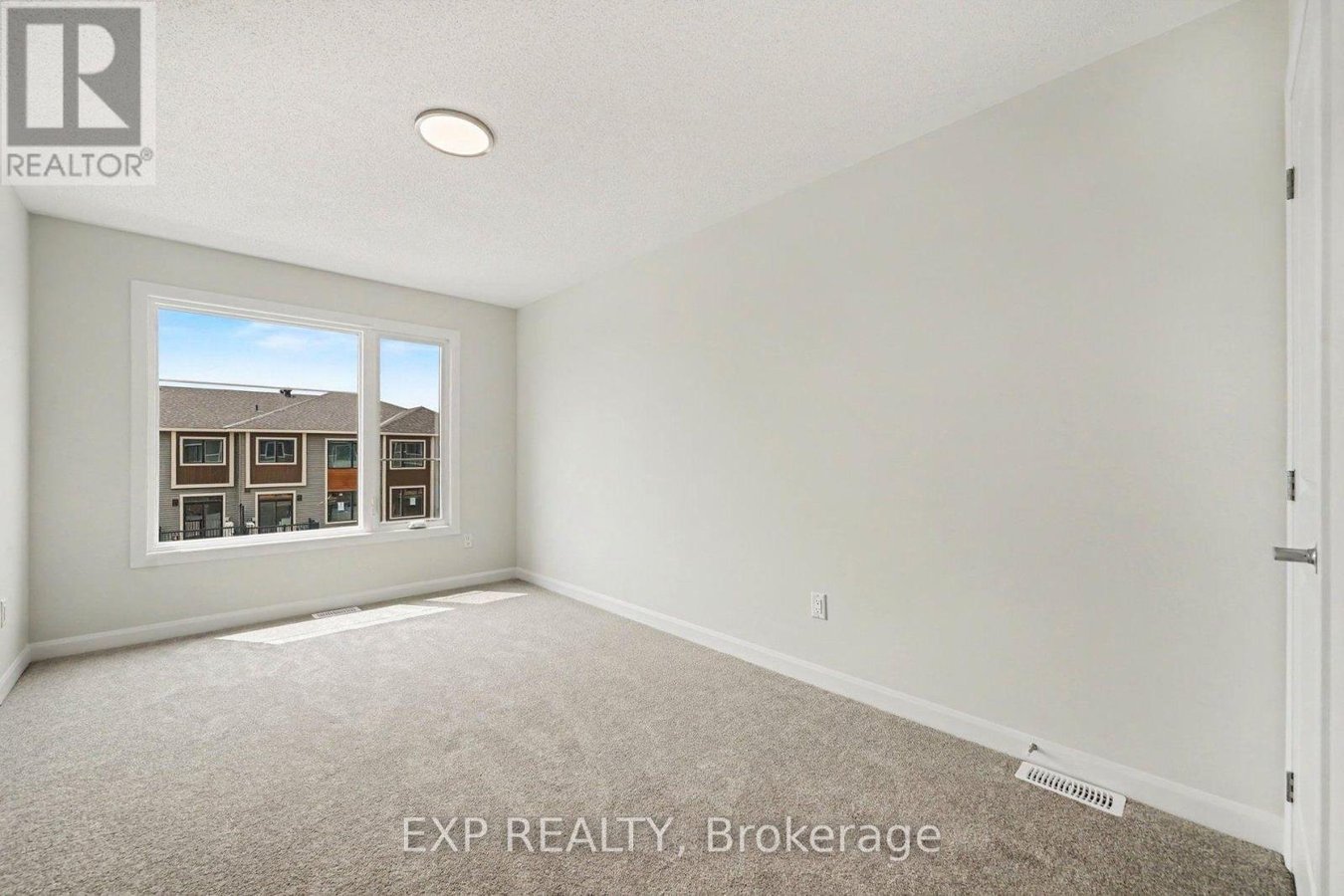 756 TADPOLE CRESCENT - Photo 16