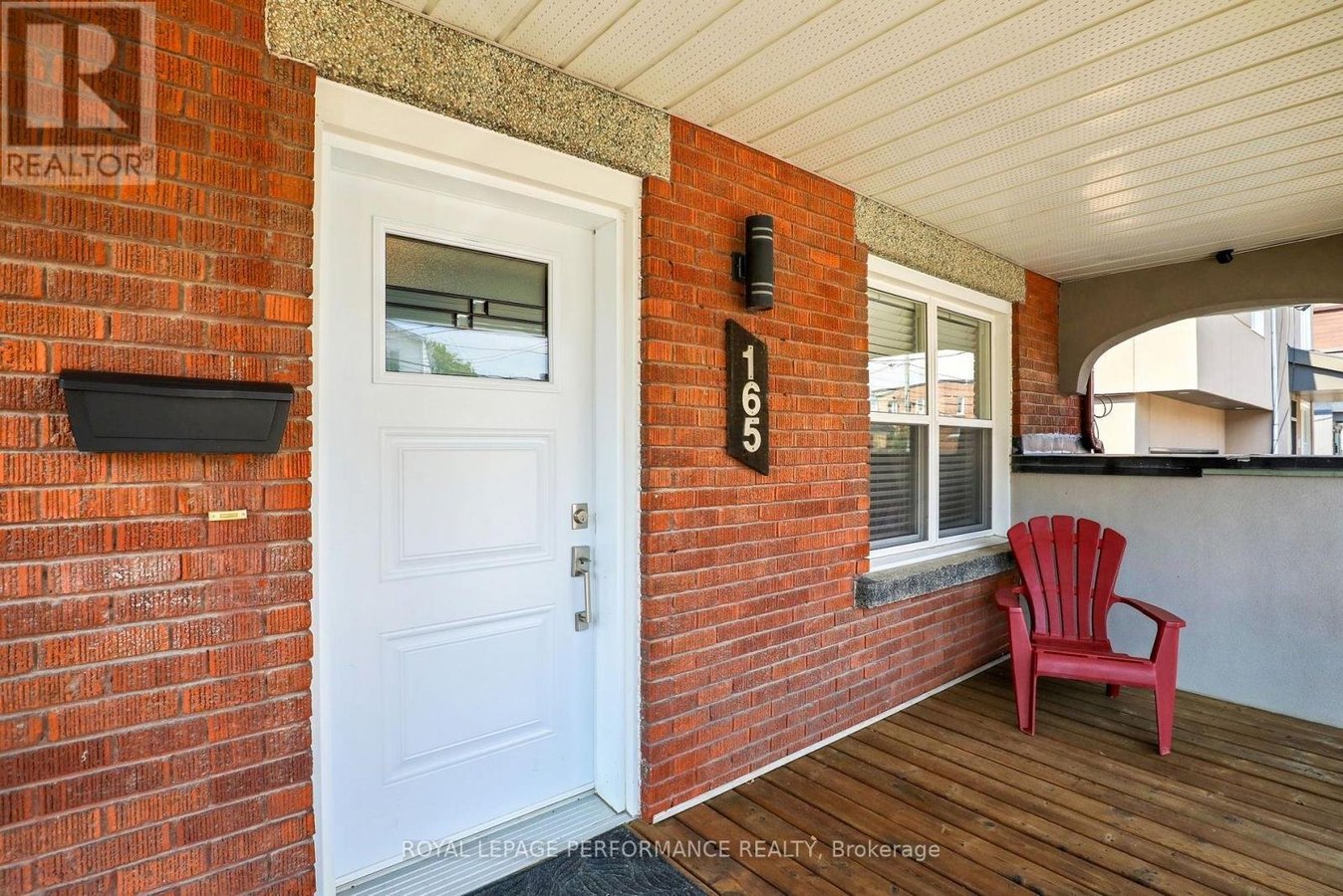 165 - 165 LAVAL STREET - Photo 2