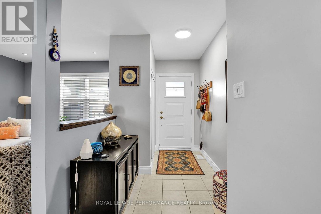 165 - 165 LAVAL STREET - Photo 3