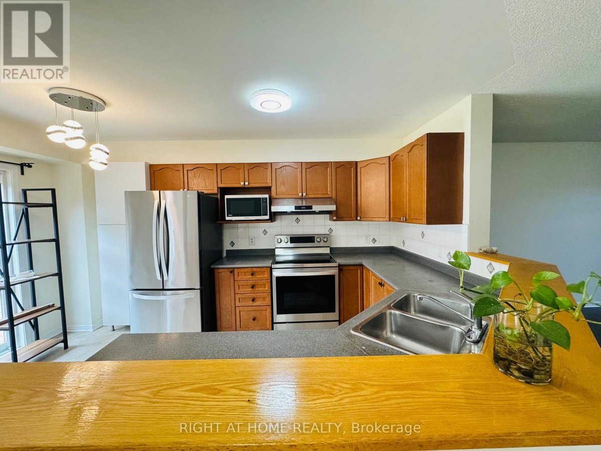 1069 MARCONI AVENUE - Photo 12