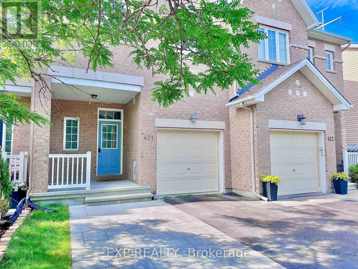 421 FOXHALL WAY - Photo 2