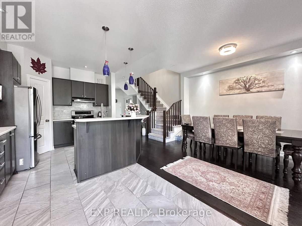 421 FOXHALL WAY - Photo 8