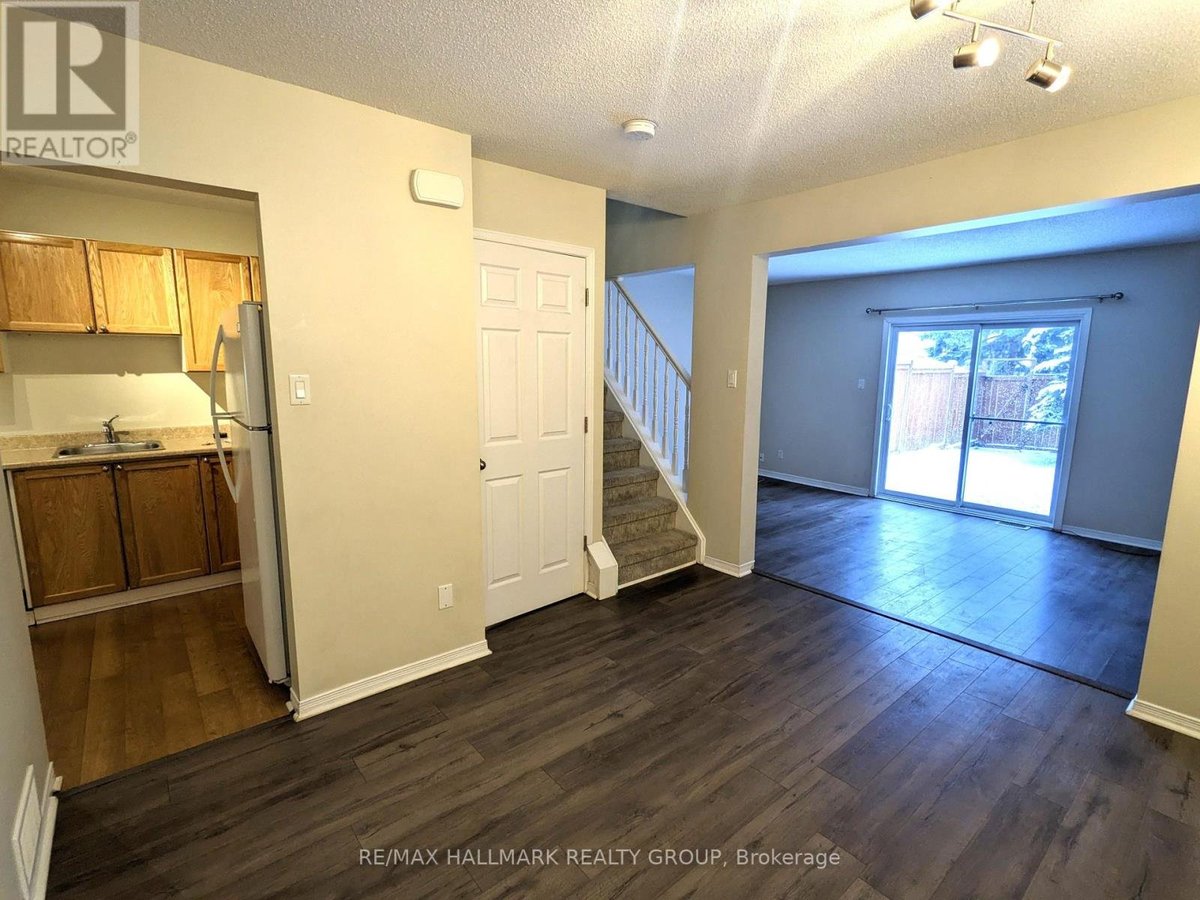 21 - 6464 COLONY SQUARE - Photo 5