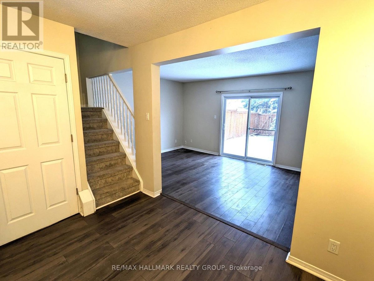 21 - 6464 COLONY SQUARE - Photo 6