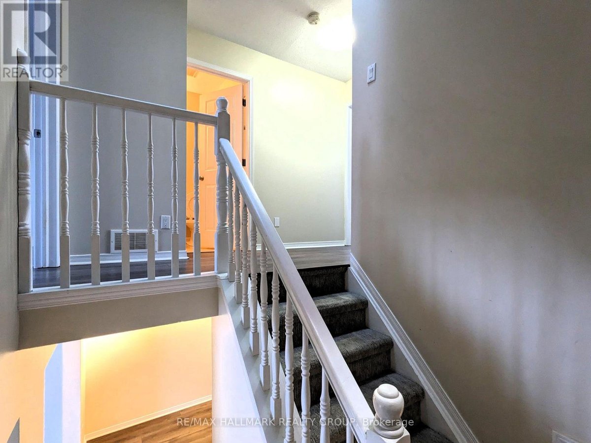 21 - 6464 COLONY SQUARE - Photo 17