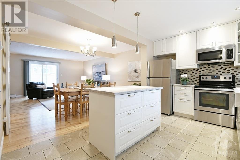 740 Morin Street - Photo 3