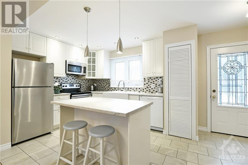 740 Morin Street - Photo 4