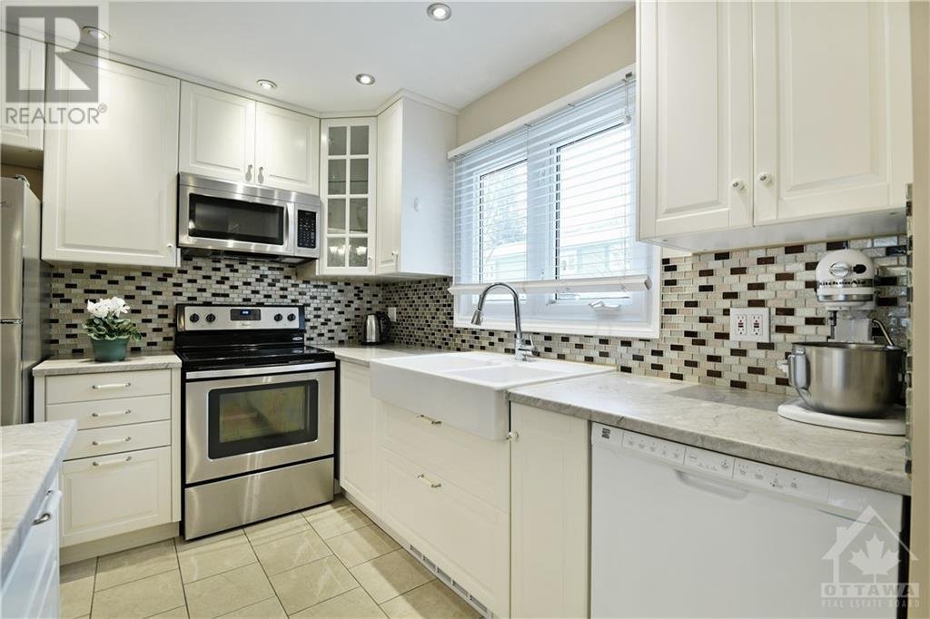 740 Morin Street - Photo 6