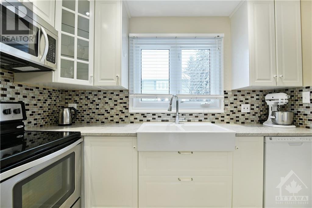 740 Morin Street - Photo 8