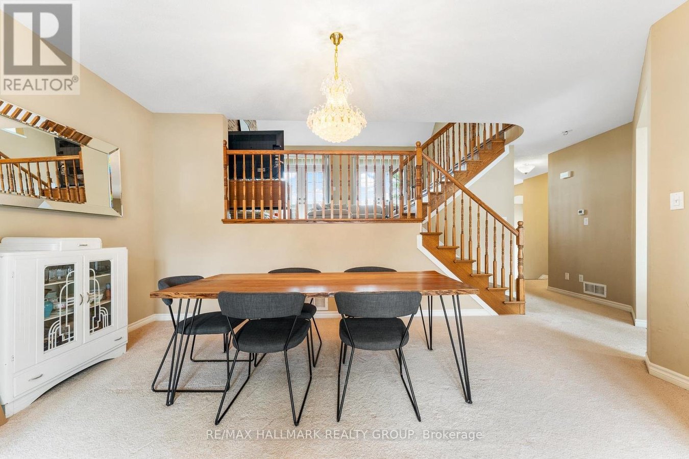 224 TEMPEST DRIVE - Photo 8