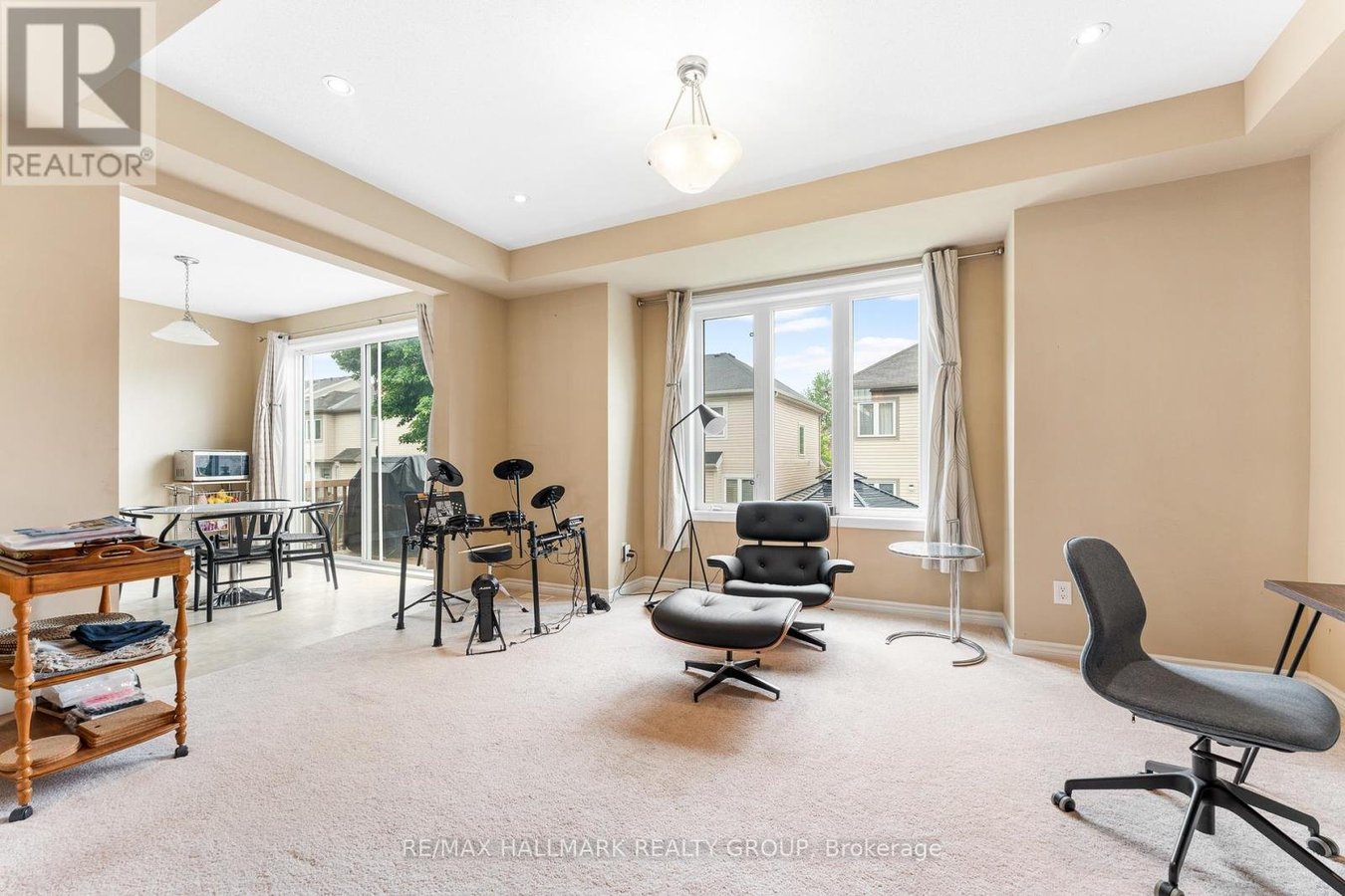 224 TEMPEST DRIVE - Photo 9