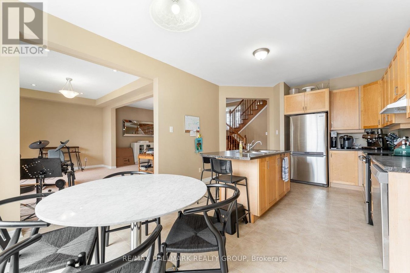224 TEMPEST DRIVE - Photo 14