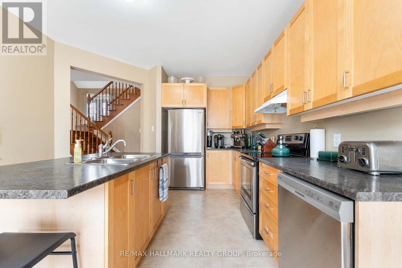 224 TEMPEST DRIVE - Photo 15