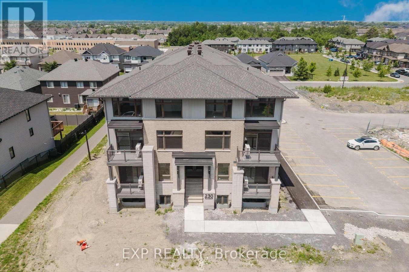 E - 230 PINGWI PLACE - Photo 2