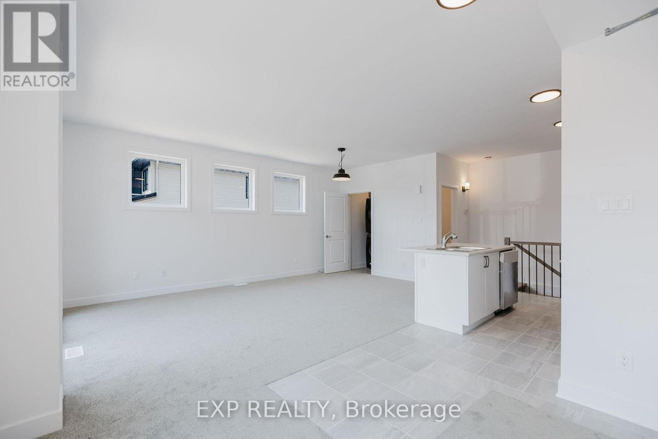 E - 230 PINGWI PLACE - Photo 5
