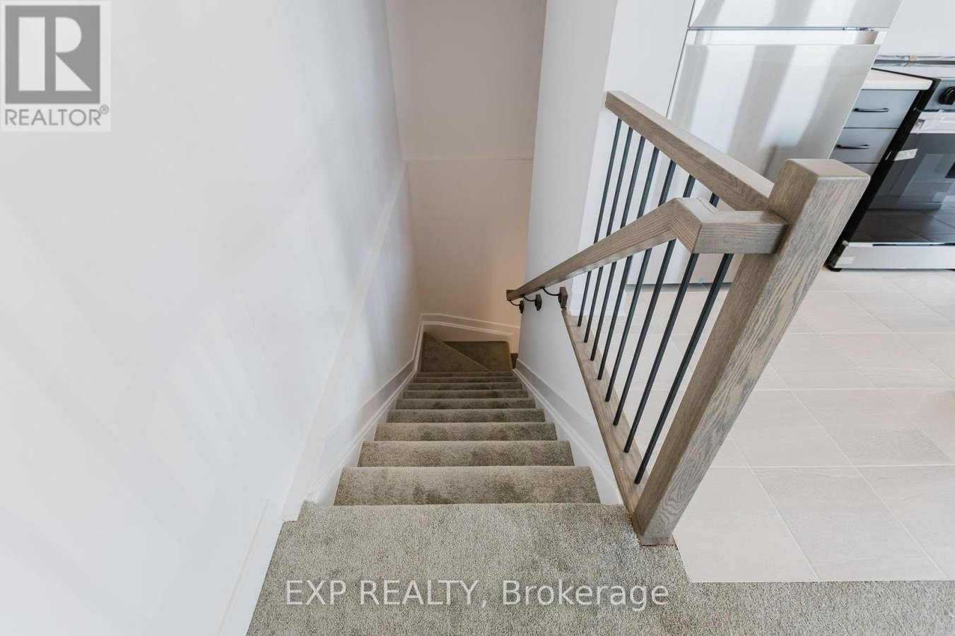 E - 230 PINGWI PLACE - Photo 12