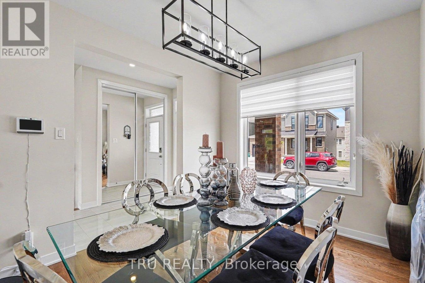 748 EMINENCE STREET - Photo 4
