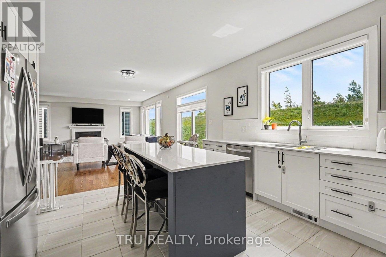 748 EMINENCE STREET - Photo 11