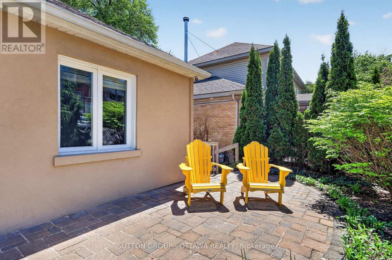 85 RIVERDALE AVENUE - Photo 3