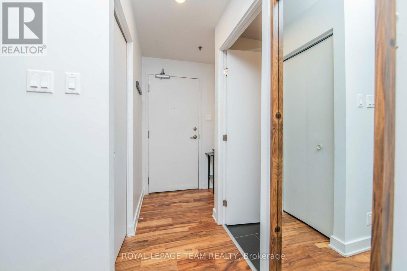 306 - 360 MCLEOD STREET - Photo 3