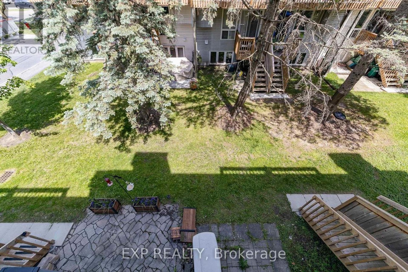 324 BRISTON PRIVATE - Photo 14