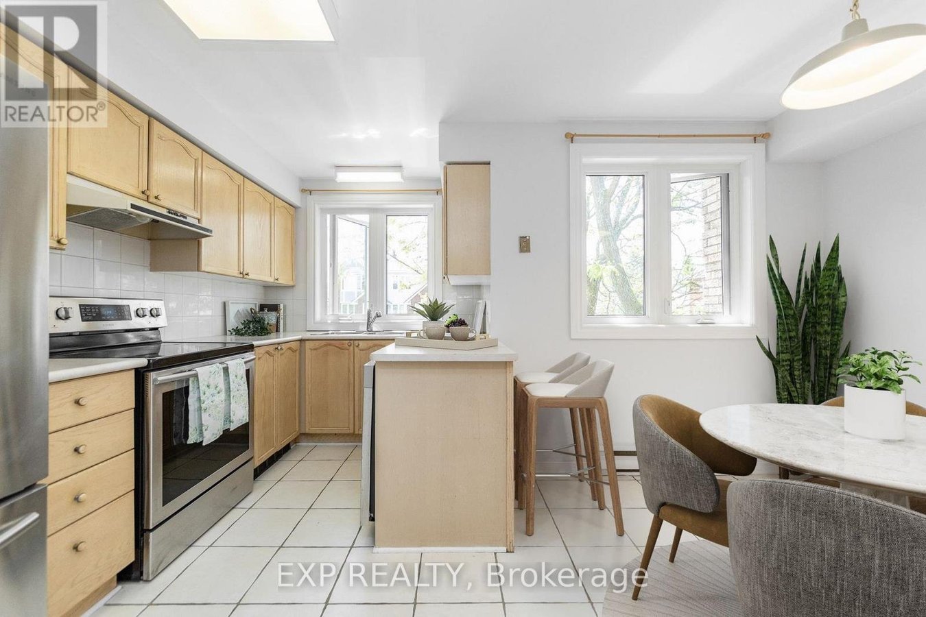 324 BRISTON PRIVATE - Photo 15