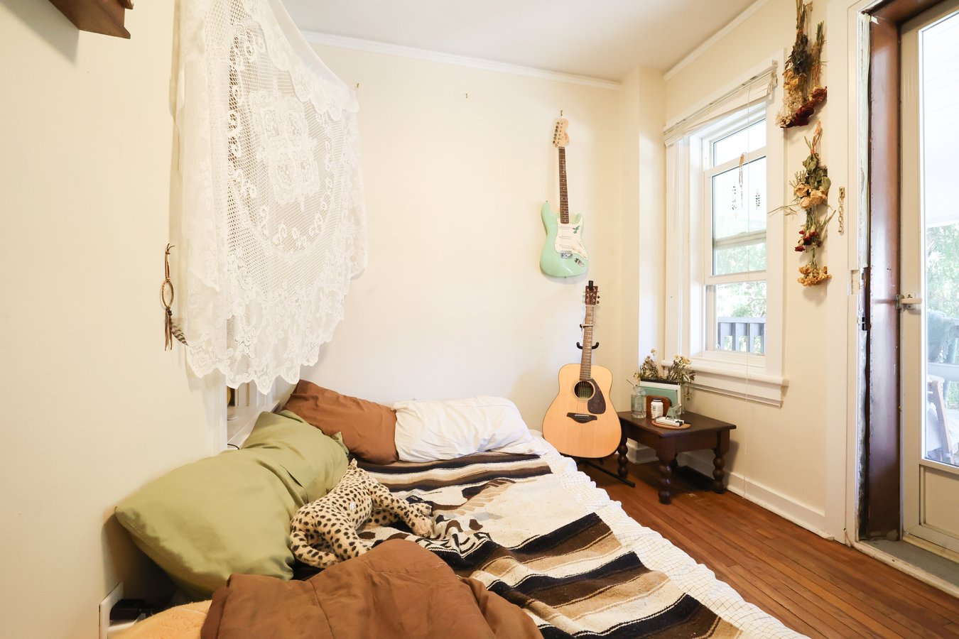214 Flora Street - Photo 5