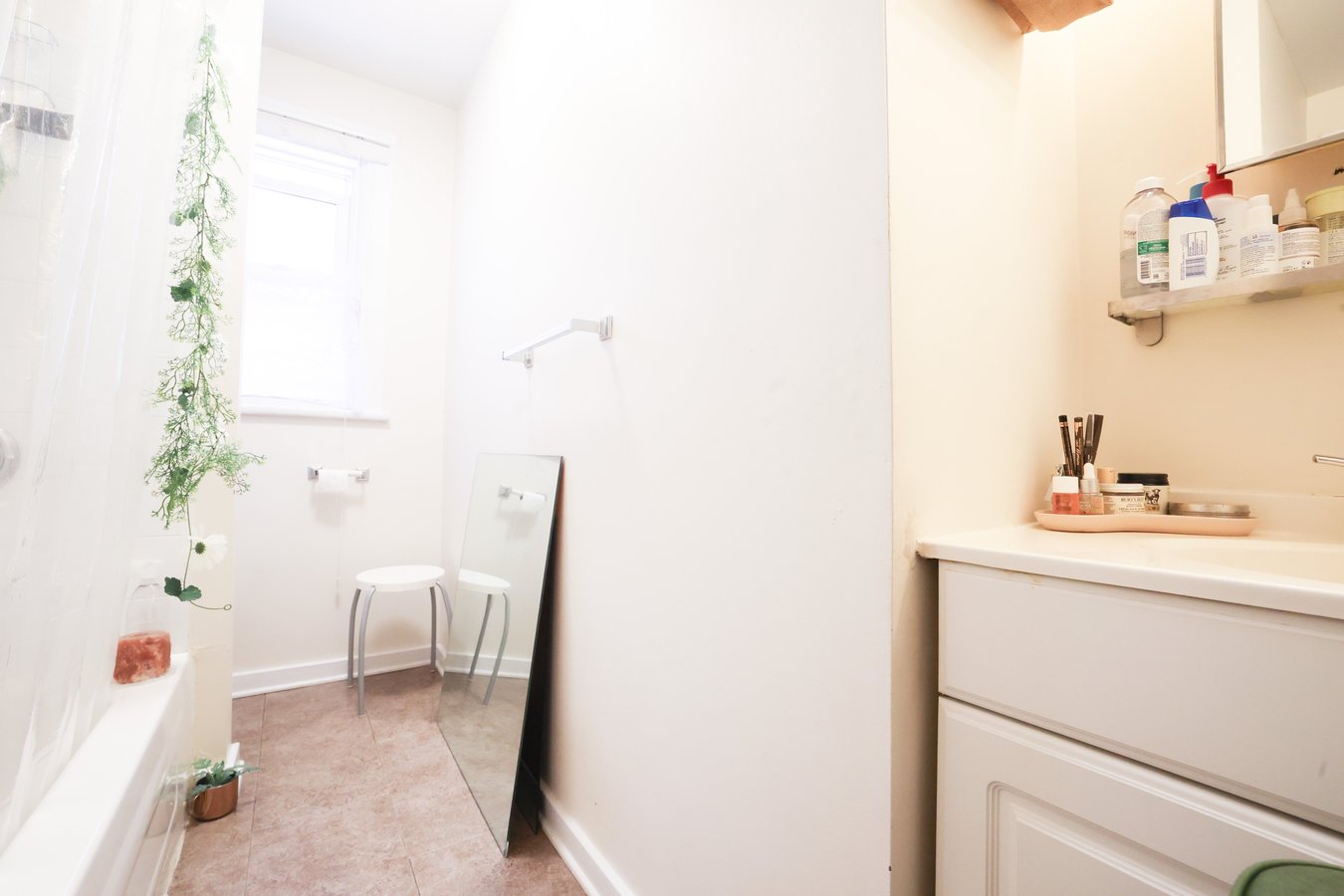 214 Flora Street - Photo 7