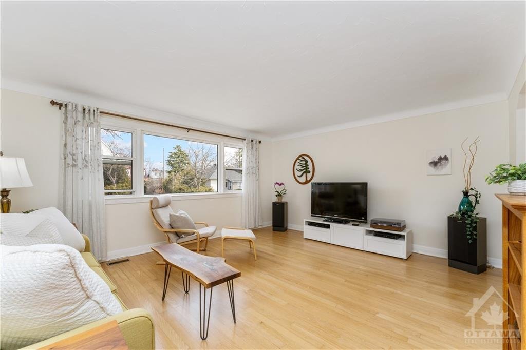 22 Anna Avenue - Photo 3
