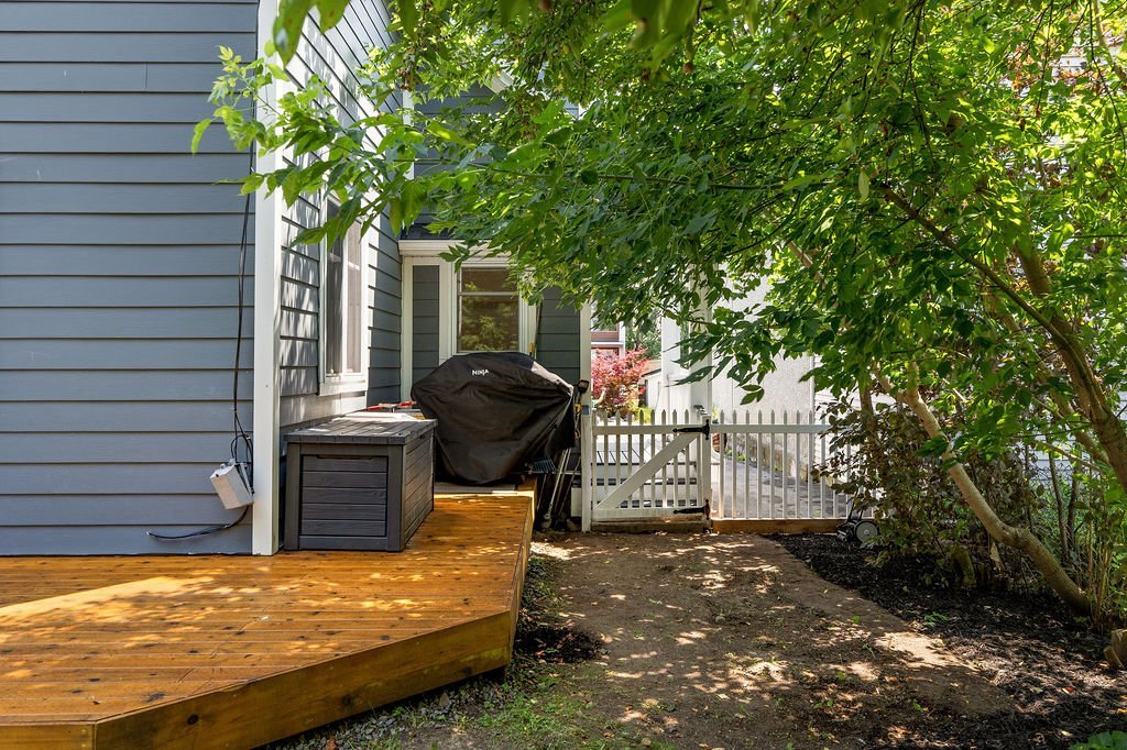 23 Newton Street - Photo 50
