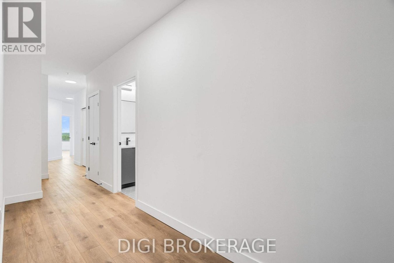 826 - 1600 JAMES NAISMITH DRIVE - Photo 6