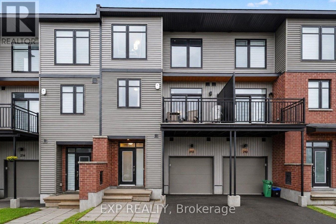 212 TUSSOCK PRIVATE - Photo 1