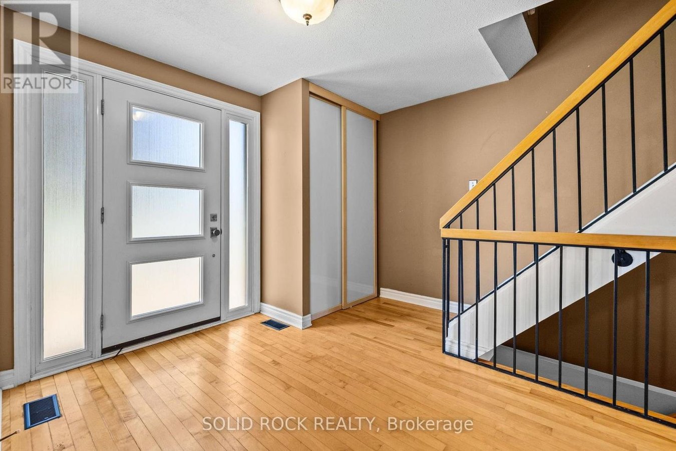 1631 CHARBONNEAU STREET - Photo 5