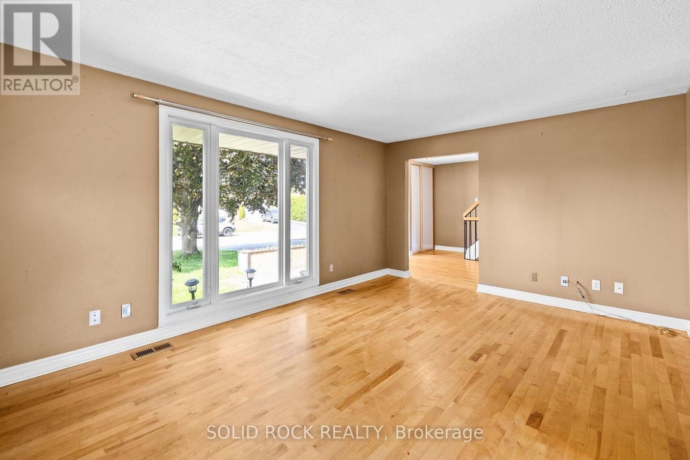 1631 CHARBONNEAU STREET - Photo 8
