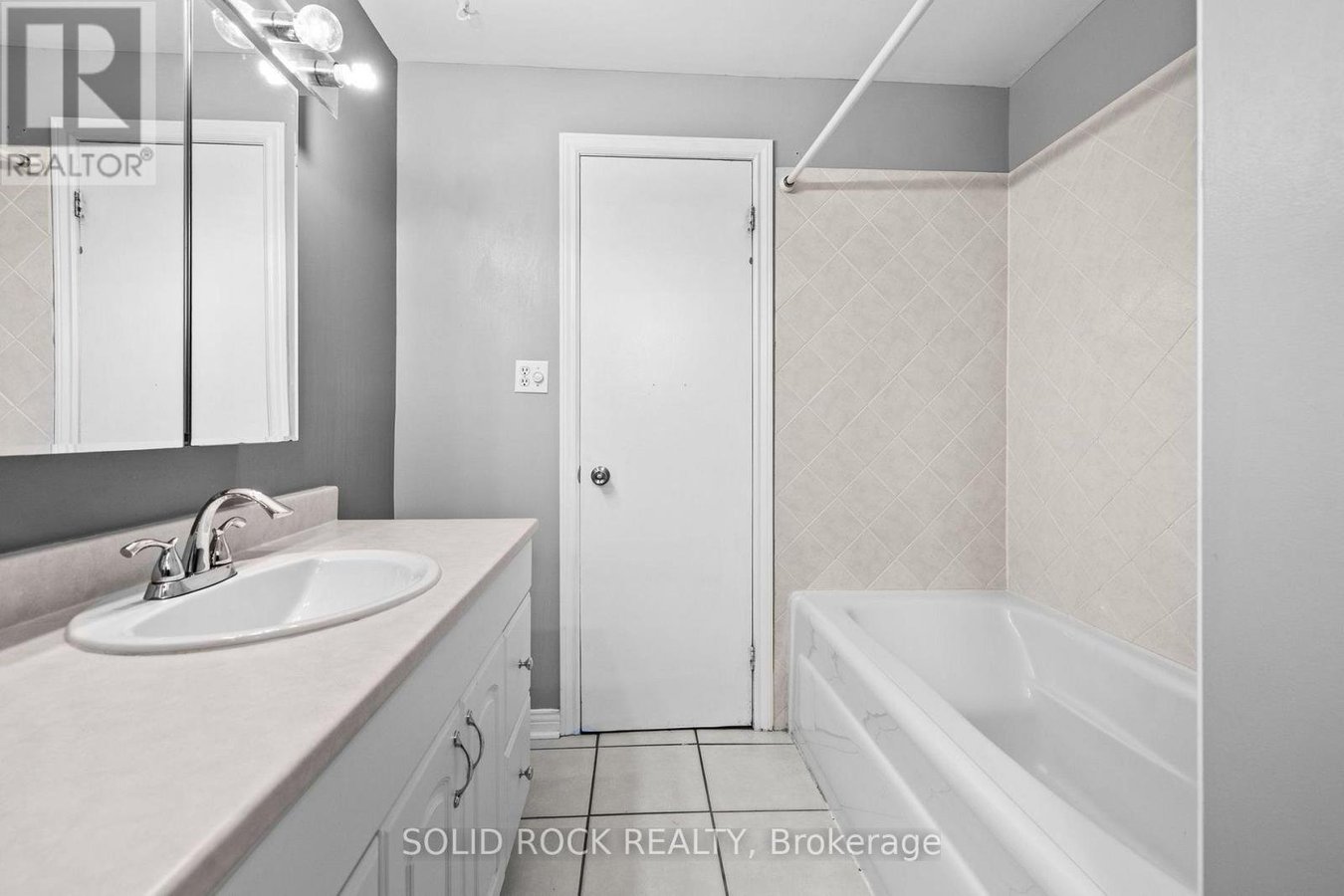 1631 CHARBONNEAU STREET - Photo 24