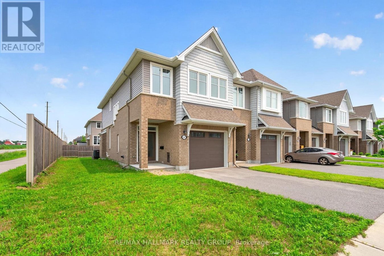 547 MUSKARI STREET - Photo 2