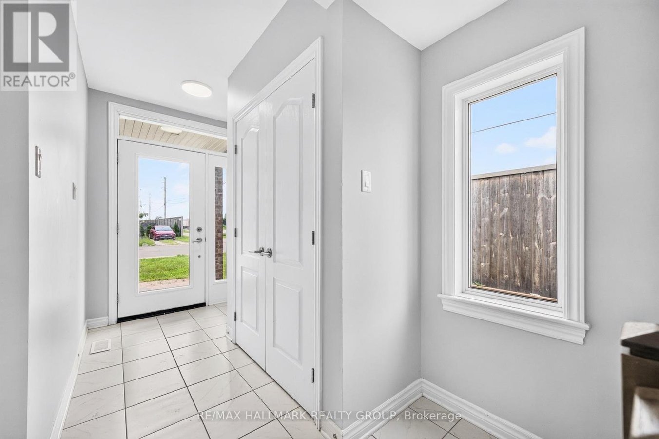 547 MUSKARI STREET - Photo 3