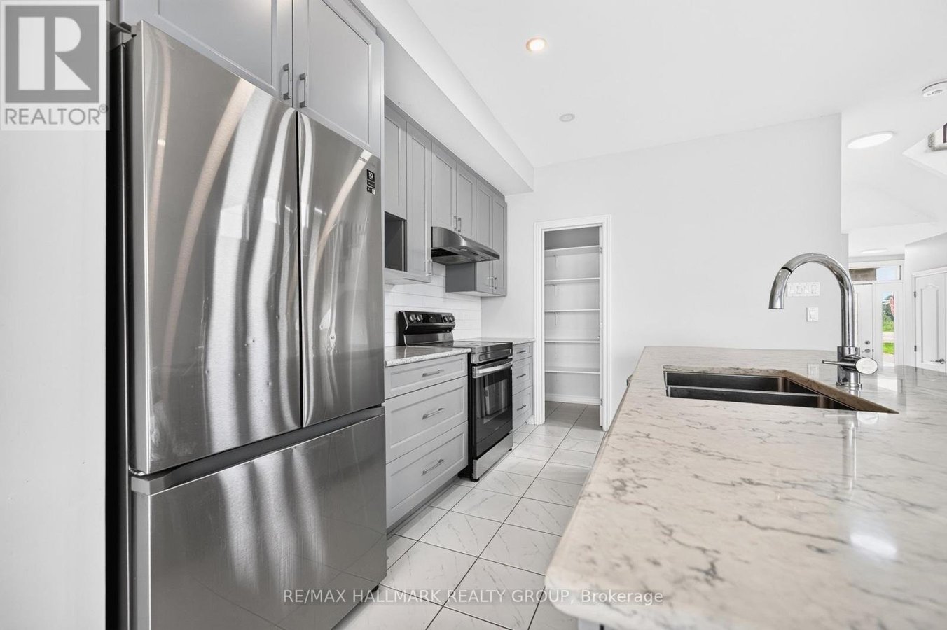 547 MUSKARI STREET - Photo 13