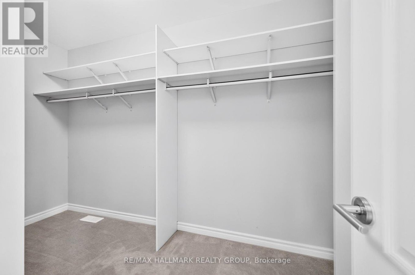 547 MUSKARI STREET - Photo 23
