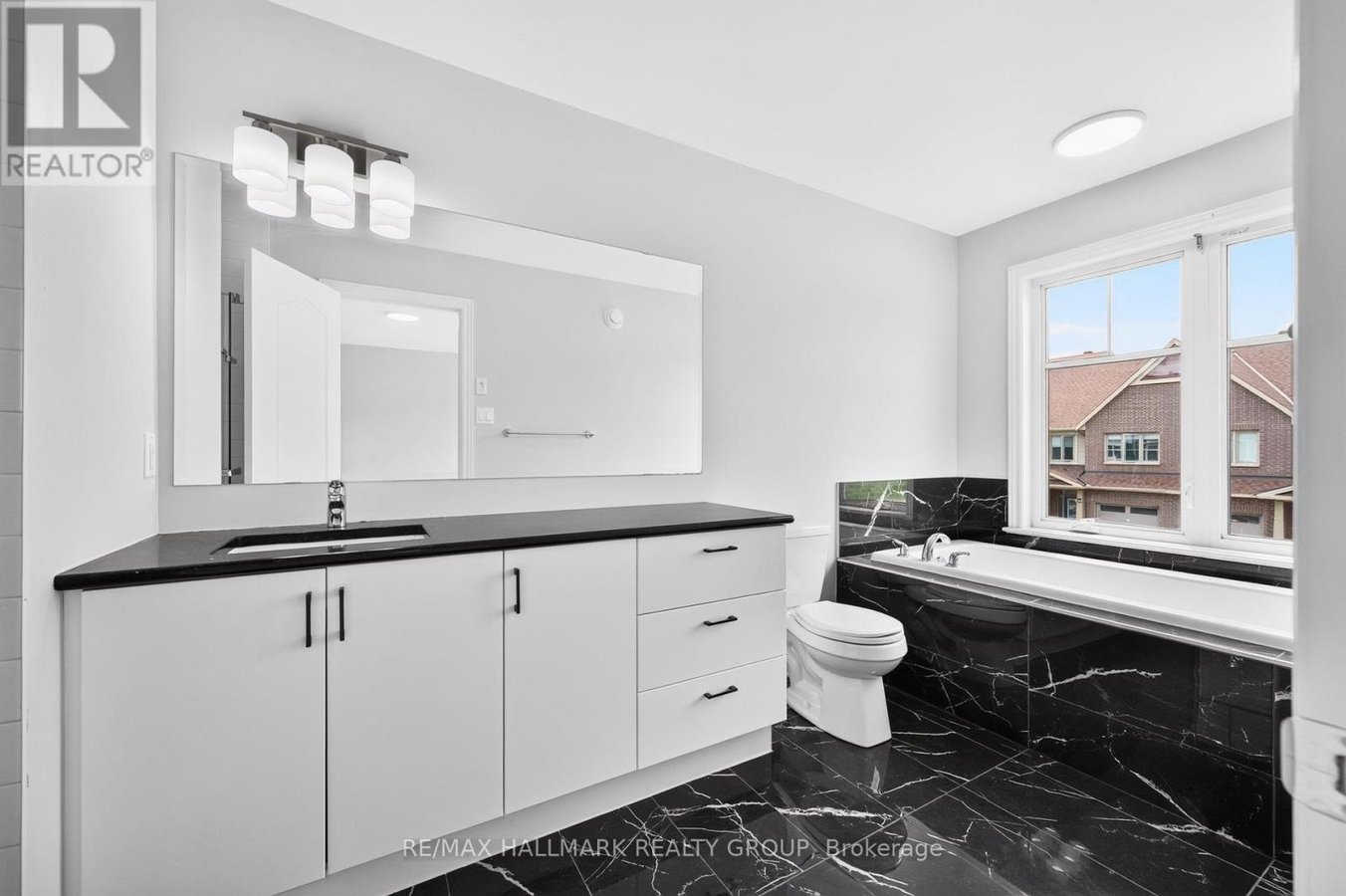 547 MUSKARI STREET - Photo 24
