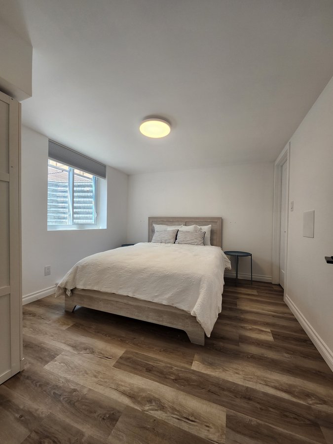 523 Neighbourhood Way - Photo 2