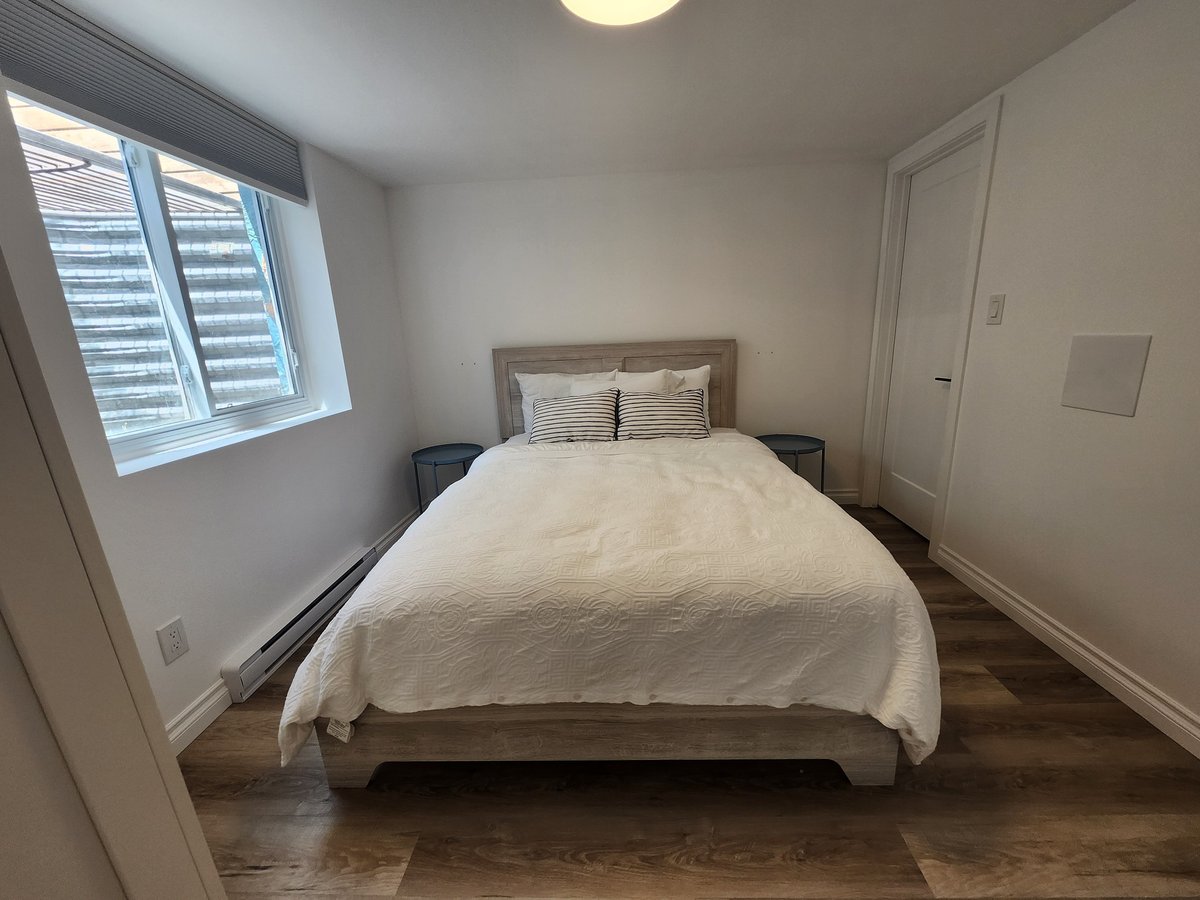 523 Neighbourhood Way - Photo 3