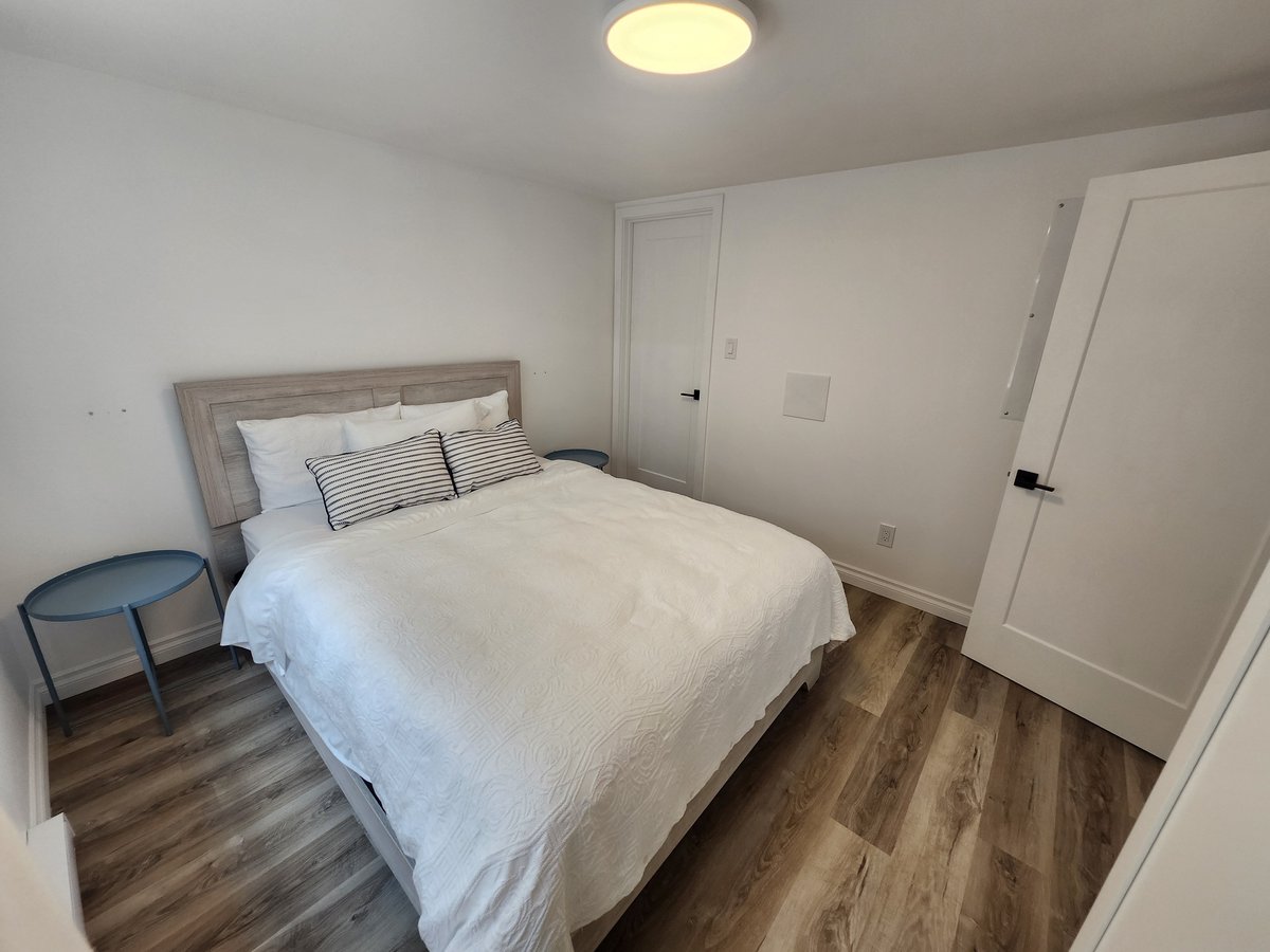523 Neighbourhood Way - Photo 5
